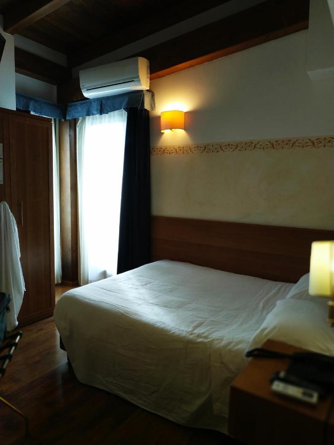 Hotel Aurora Wellness & Spa Tivoli Terme Bagian luar foto