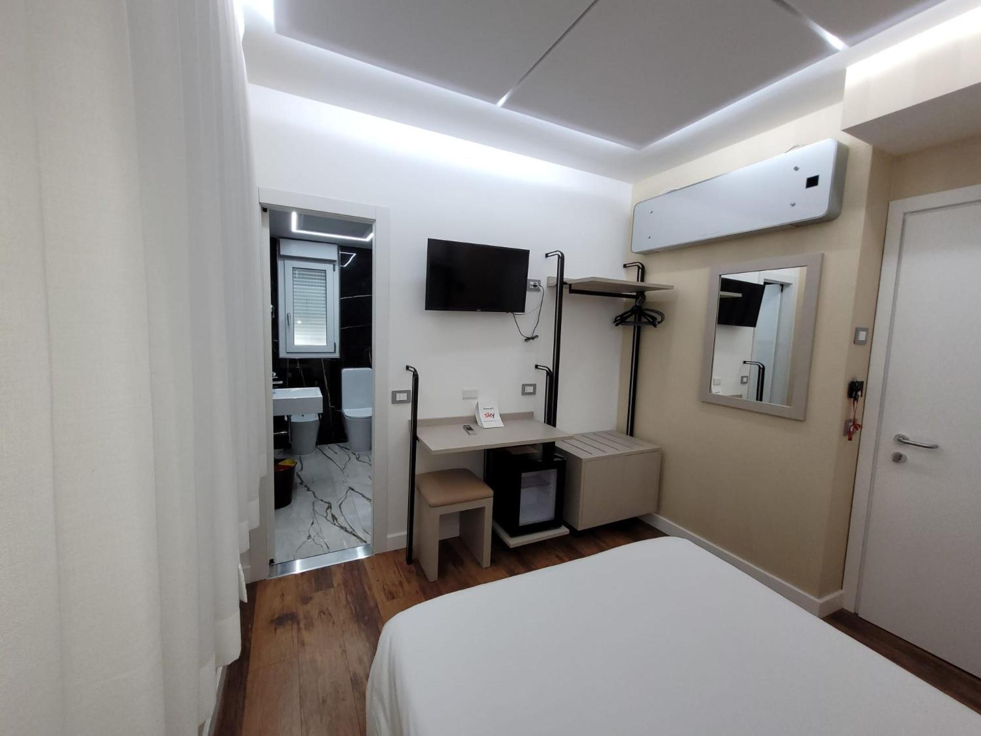 Hotel Aurora Wellness & Spa Tivoli Terme Bagian luar foto